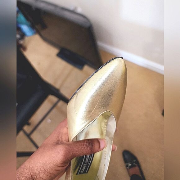 Stuart Weitzman   - Picture 9 of 11